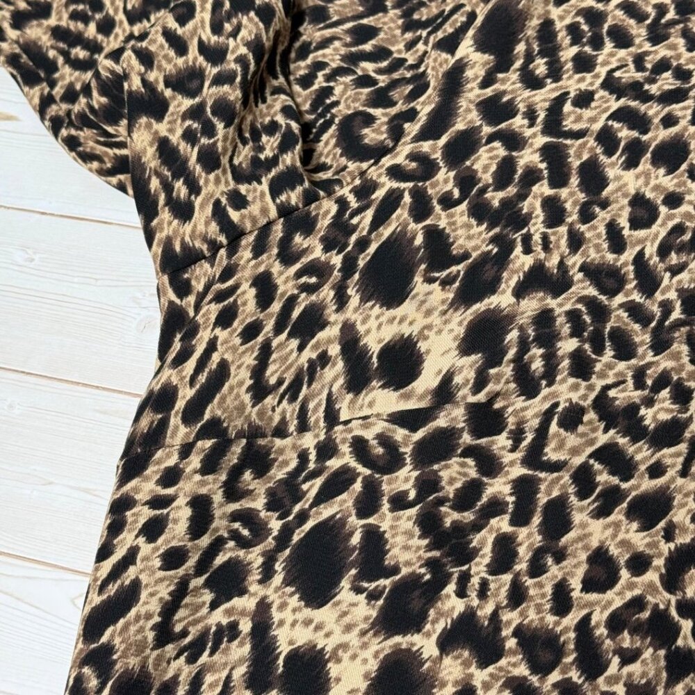 Leopard Print Collared Long Sleeve Button Up Shirt Plus Size 16W Mobwife Office - Picture 8 of 12
